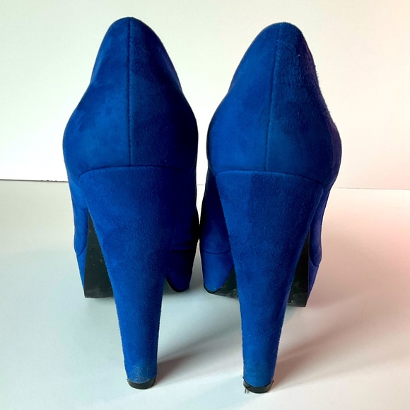 Aldo Platform Pump - 7 - Picture 6 of 6